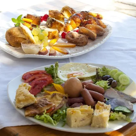 Sias Agios Avgoustinos