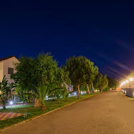 Sias Agios Avgoustinos