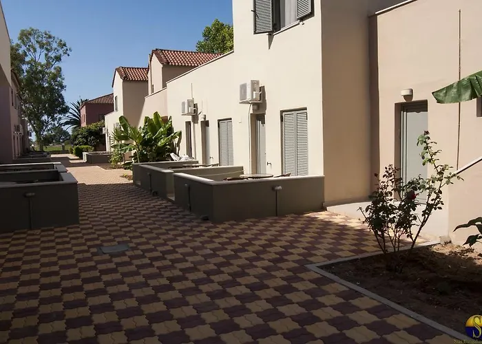 Sias 2* Agios Avgoustinos