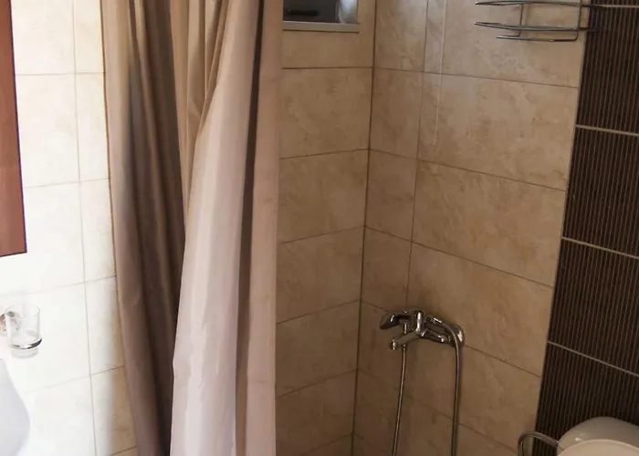 Sias Agios Avgoustinos